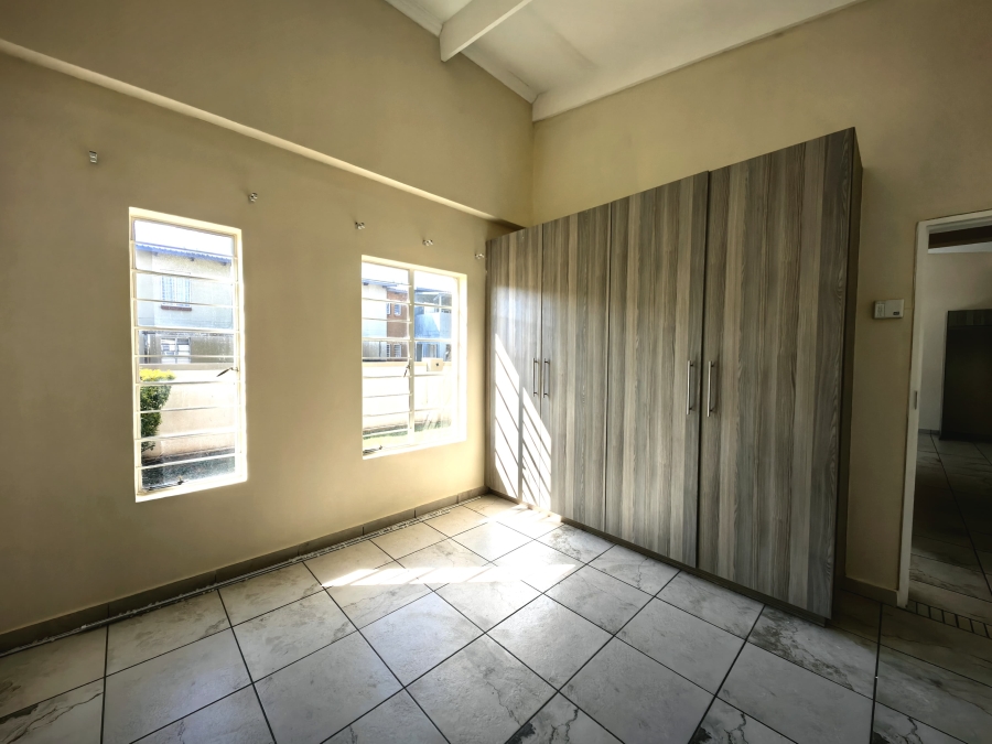 3 Bedroom Property for Sale in Waterval East North West